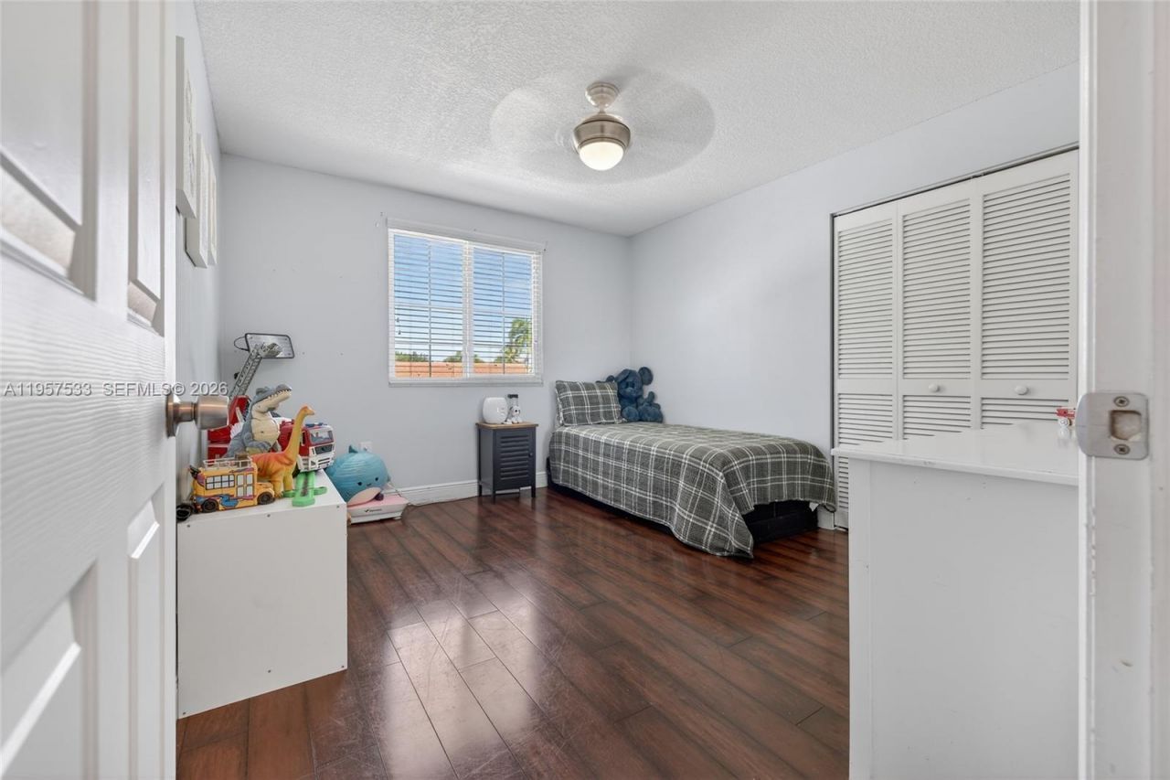 1485 NW 129th Ter , Sunrise, FL 33323 Photo