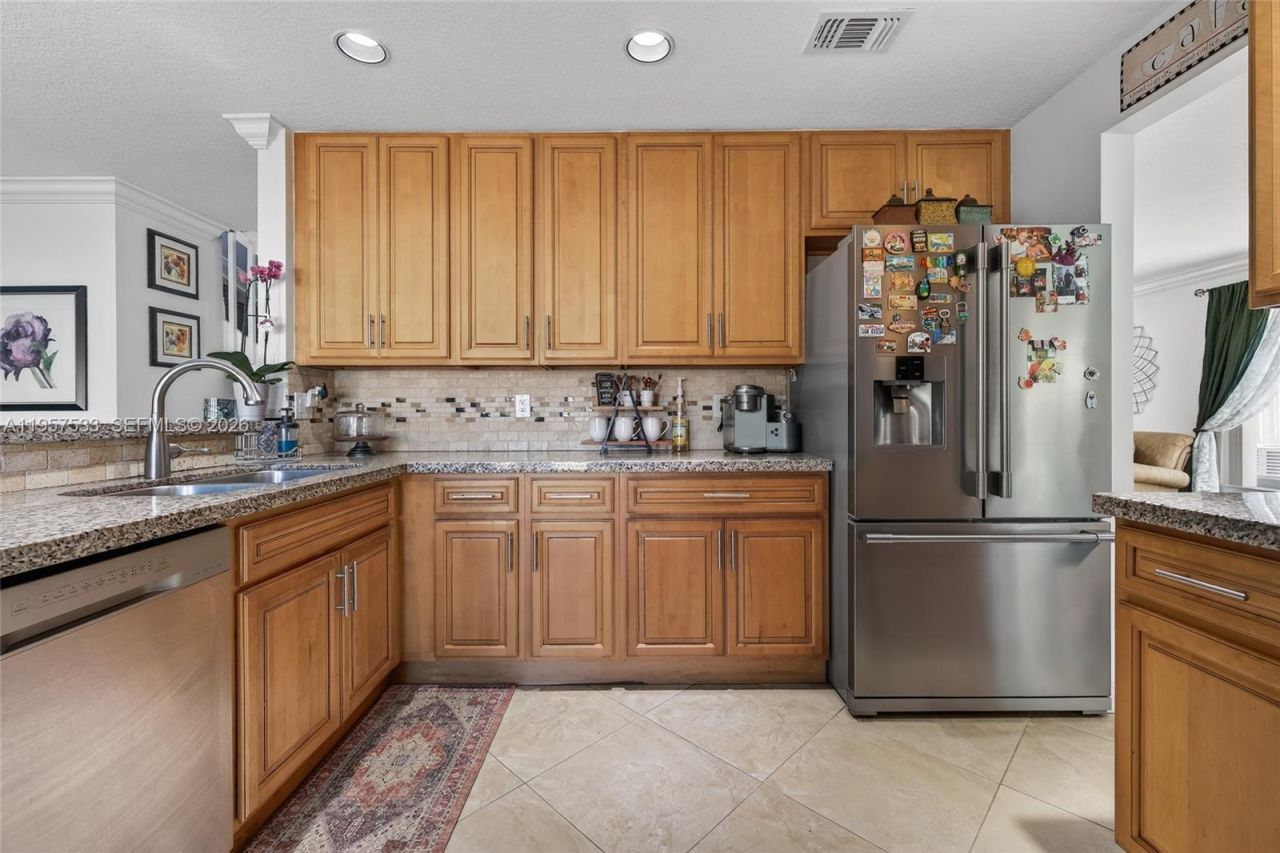 1485 NW 129th Ter , Sunrise, FL 33323 Photo