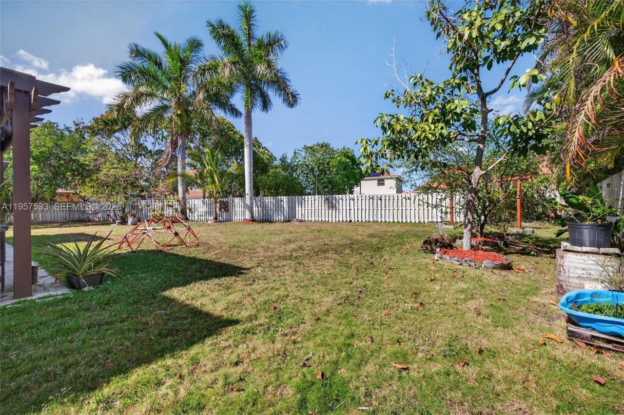 1485 NW 129th Ter , Sunrise, FL 33323 Photo