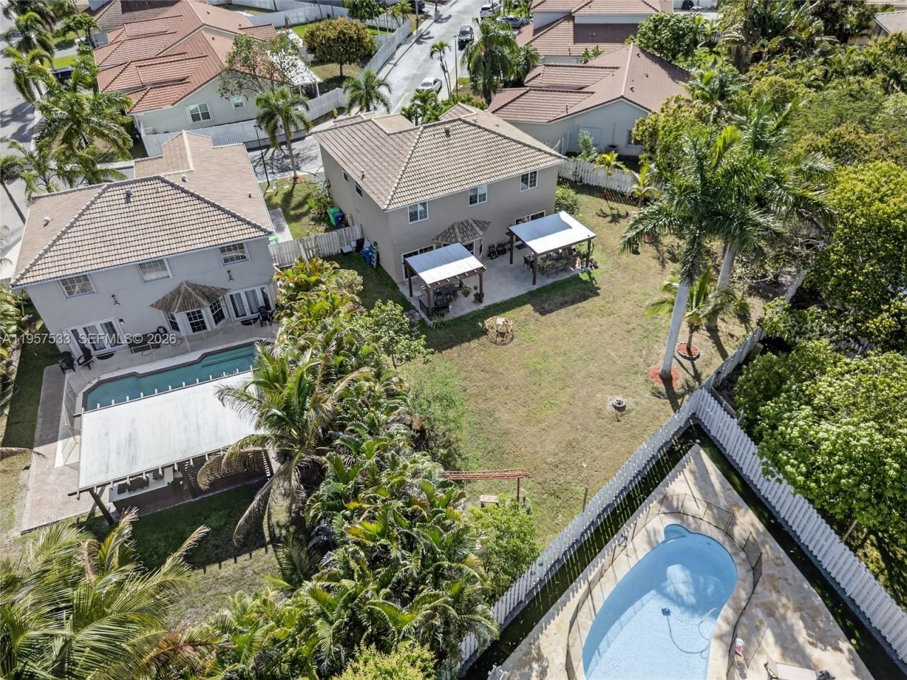 1485 NW 129th Ter , Sunrise, FL 33323 Photo