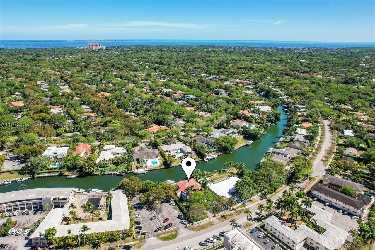 1265 S Alhambra Cir , Unit A, Coral Gables, FL 33146 Photo