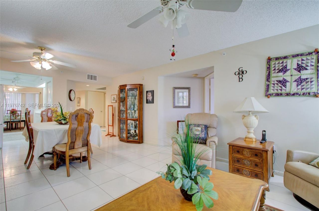 1201 SW 141st Ave, Unit 110J, Pembroke Pines, FL 33027 Photo