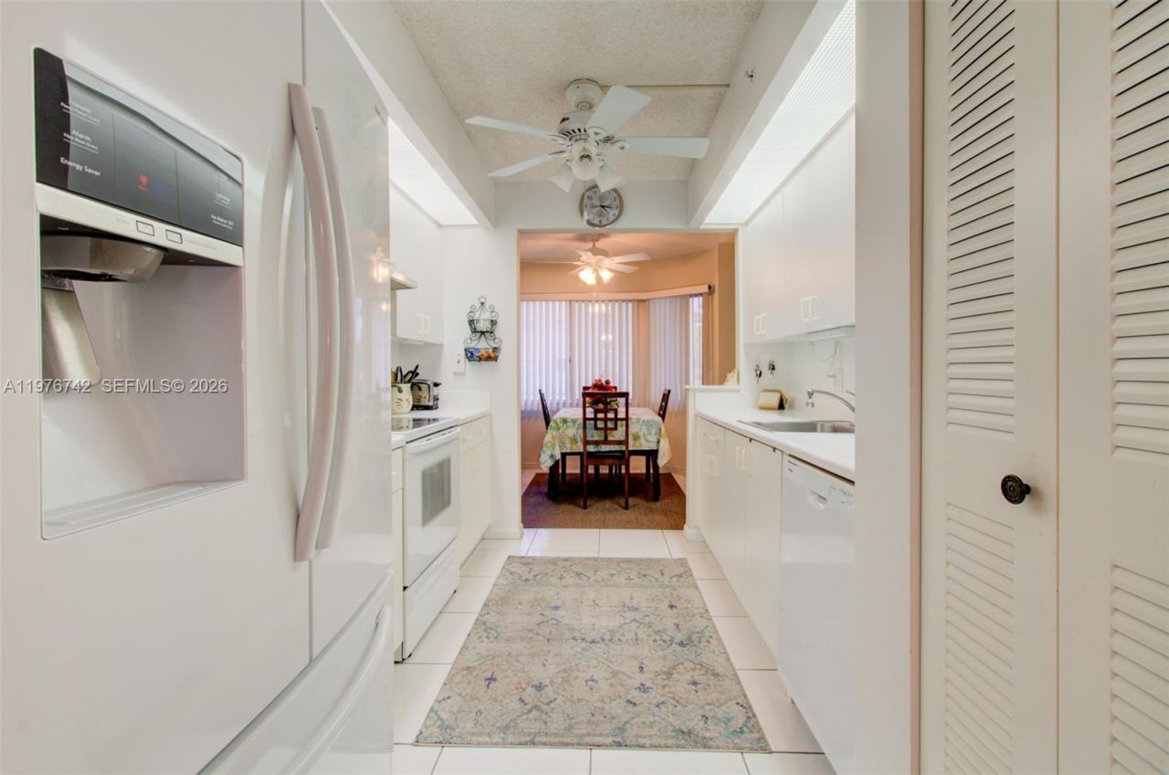 1201 SW 141st Ave, Unit 110J, Pembroke Pines, FL 33027 Photo