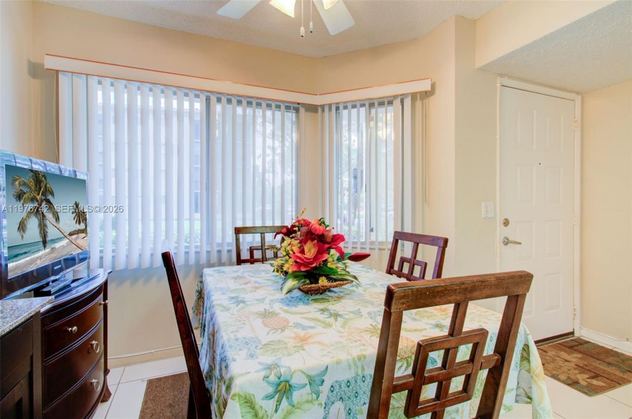 1201 SW 141st Ave, Unit 110J, Pembroke Pines, FL 33027 Photo