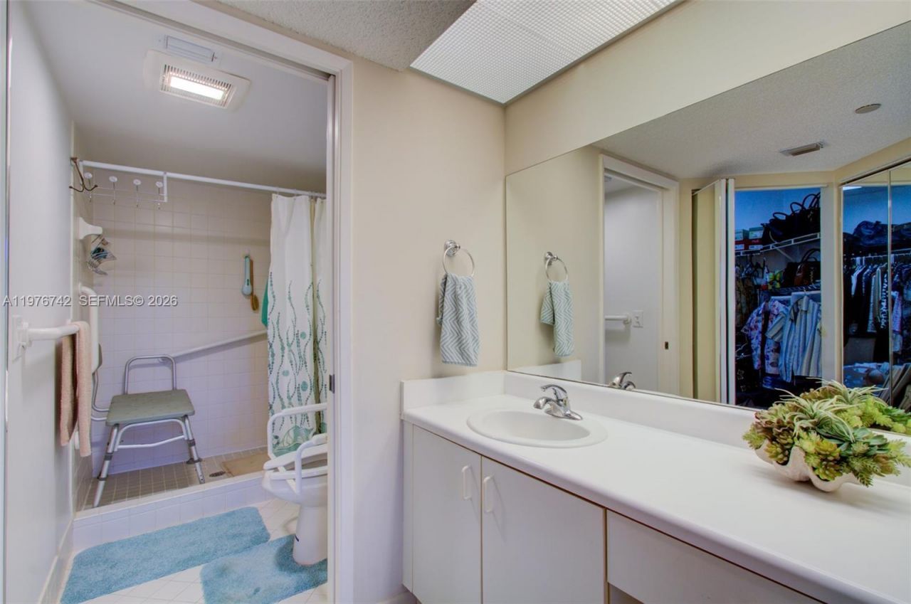 1201 SW 141st Ave, Unit 110J, Pembroke Pines, FL 33027 Photo