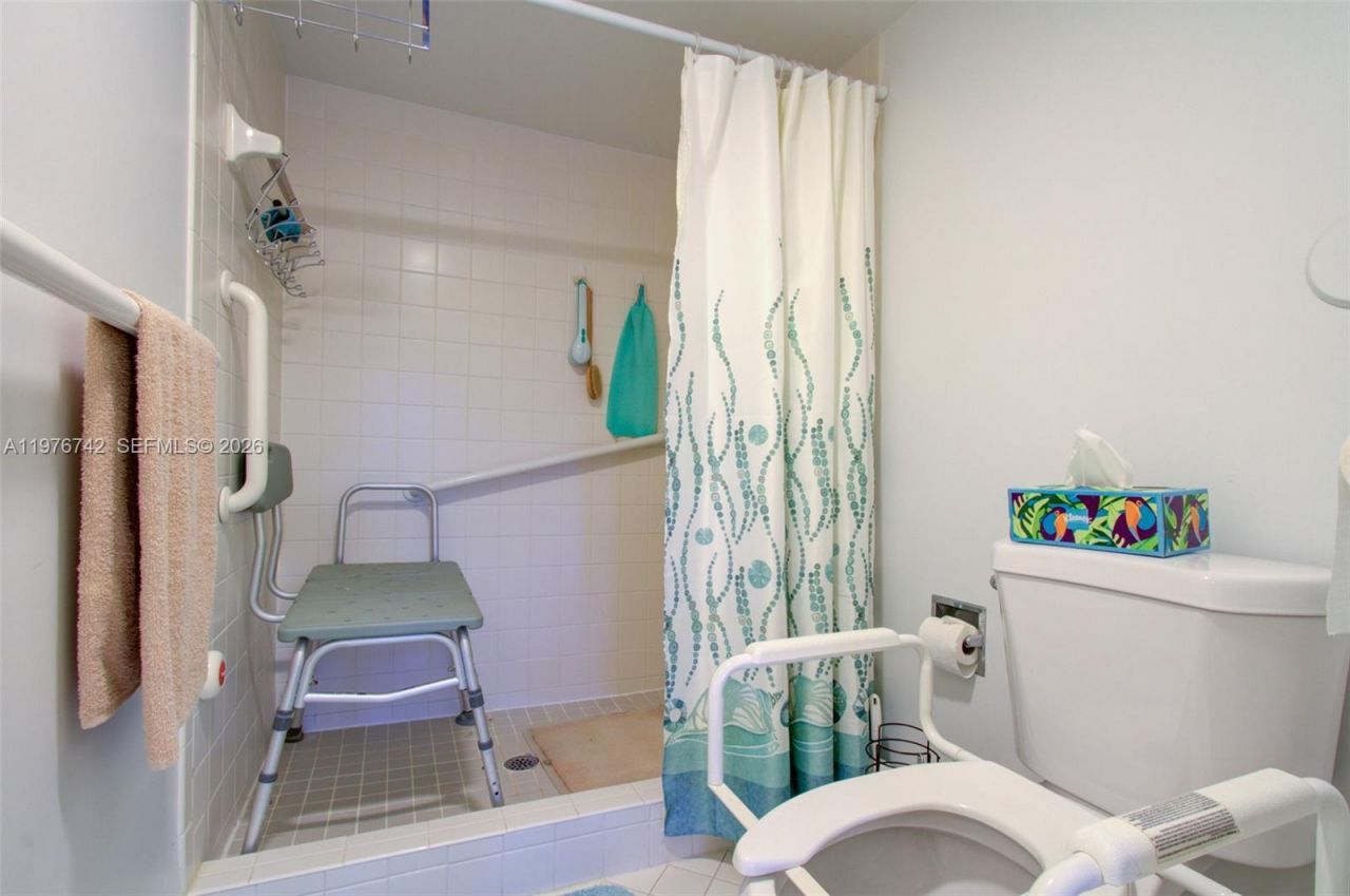 1201 SW 141st Ave, Unit 110J, Pembroke Pines, FL 33027 Photo