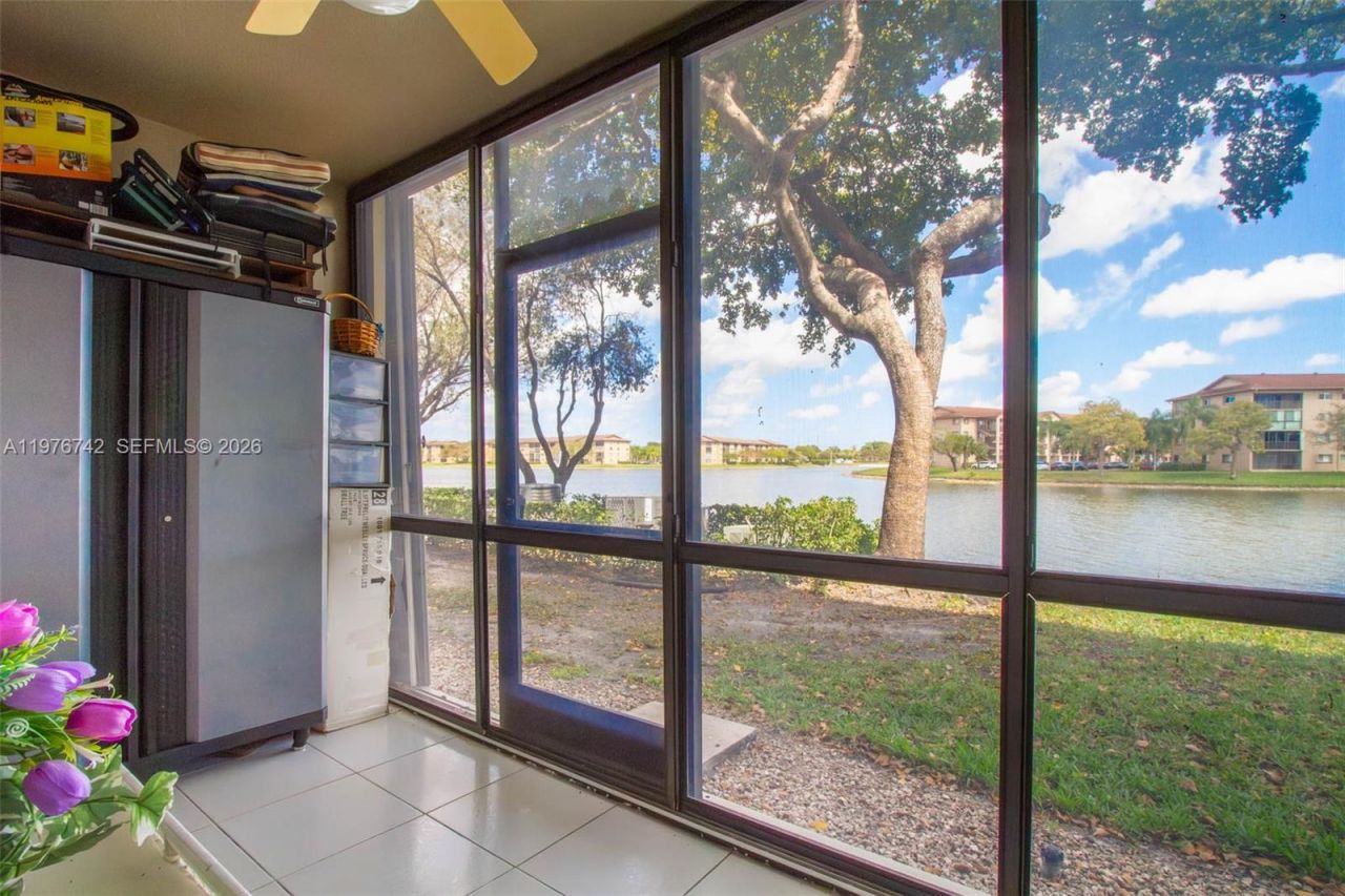 1201 SW 141st Ave, Unit 110J, Pembroke Pines, FL 33027 Photo