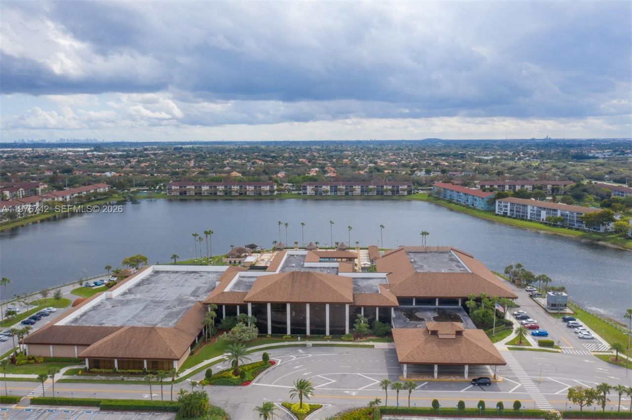 1201 SW 141st Ave, Unit 110J, Pembroke Pines, FL 33027 Photo