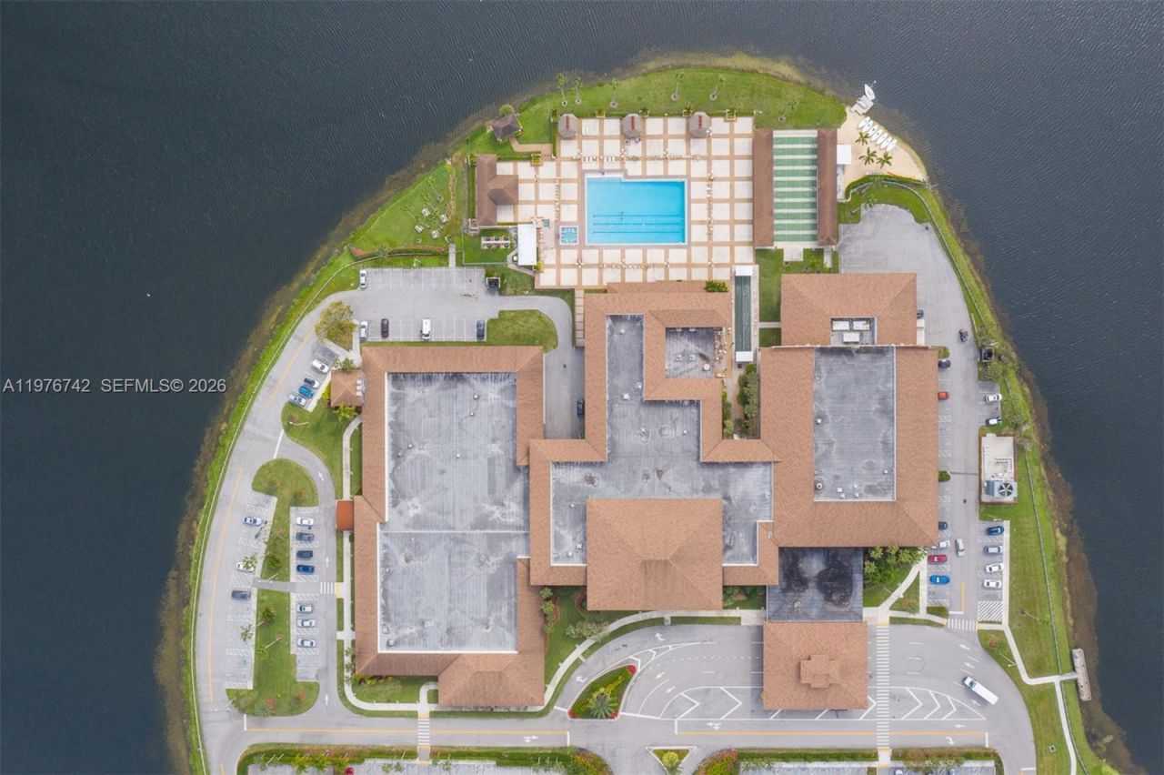 1201 SW 141st Ave, Unit 110J, Pembroke Pines, FL 33027 Photo