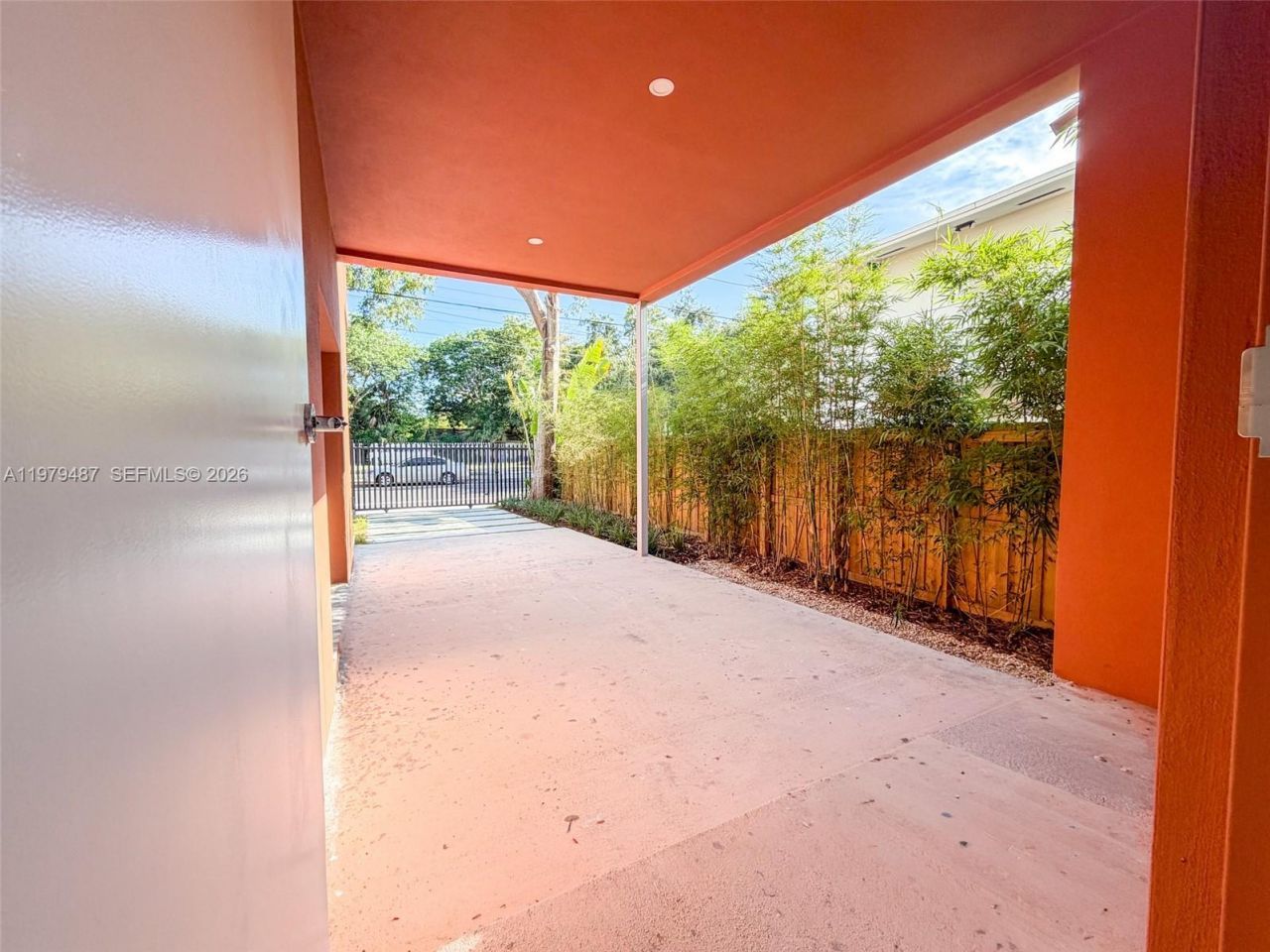 3669 Frow Ave, Miami, FL 33133 Photo
