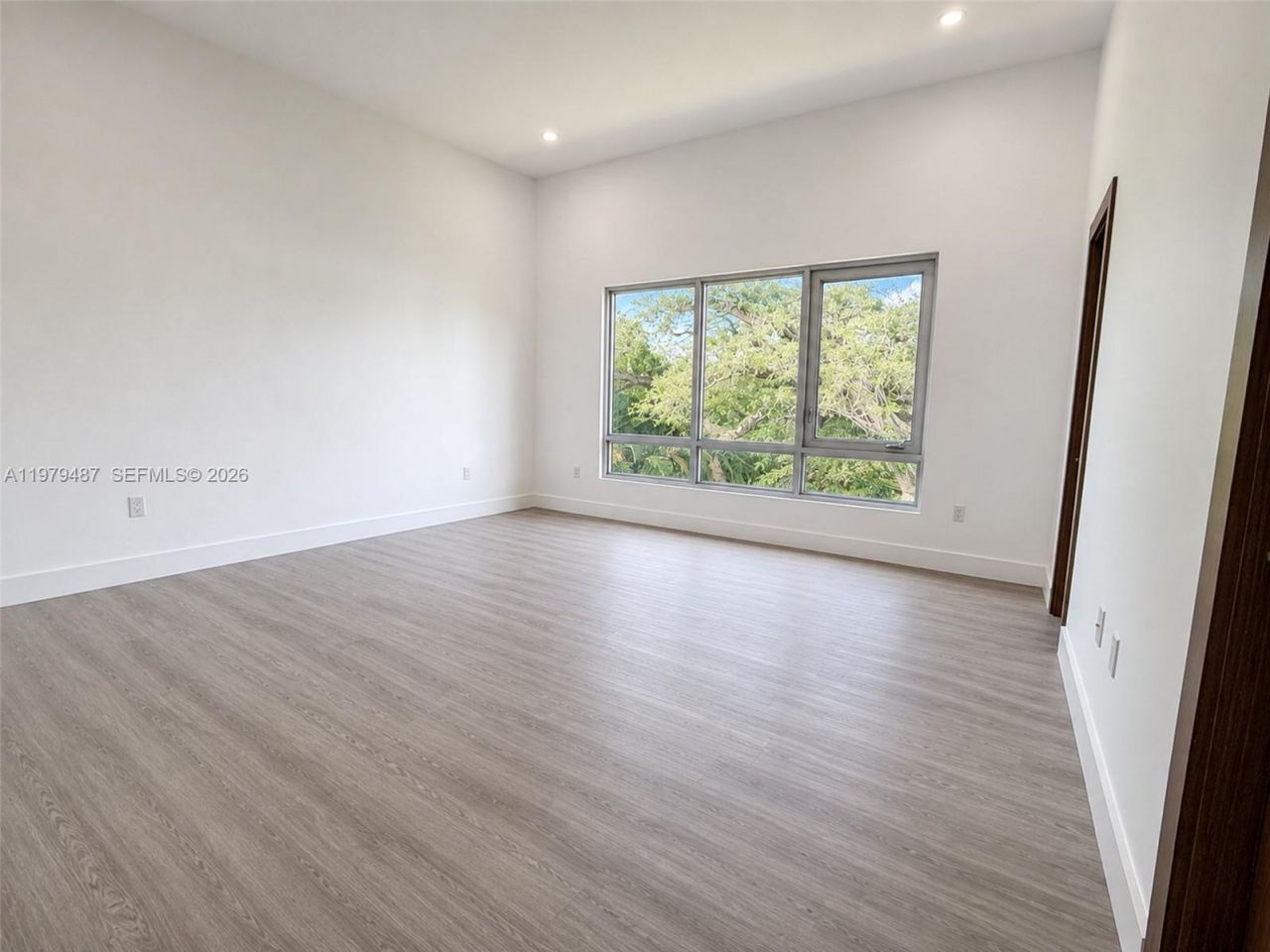 3669 Frow Ave, Miami, FL 33133 Photo