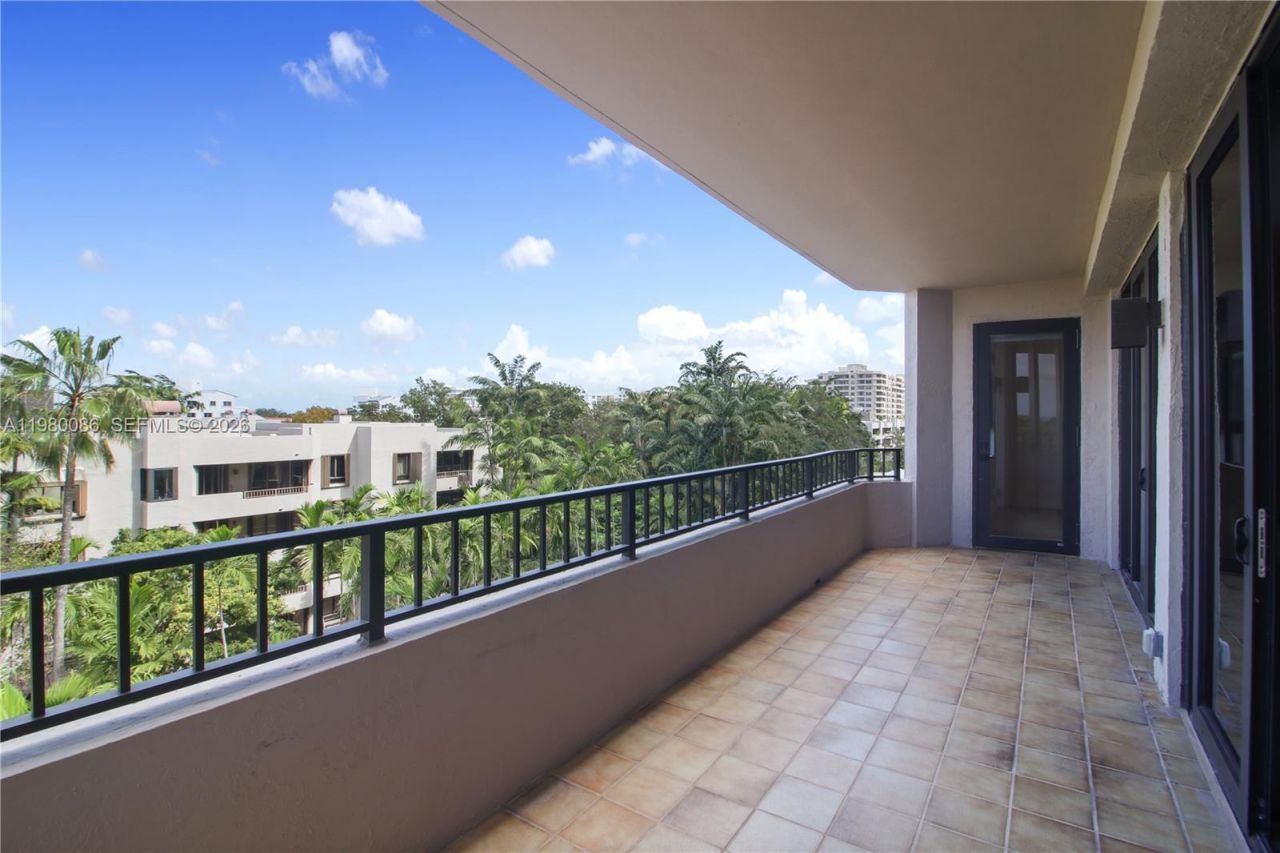 151 Crandon Blvd, Unit 540, Key Biscayne, FL 33149 Photo