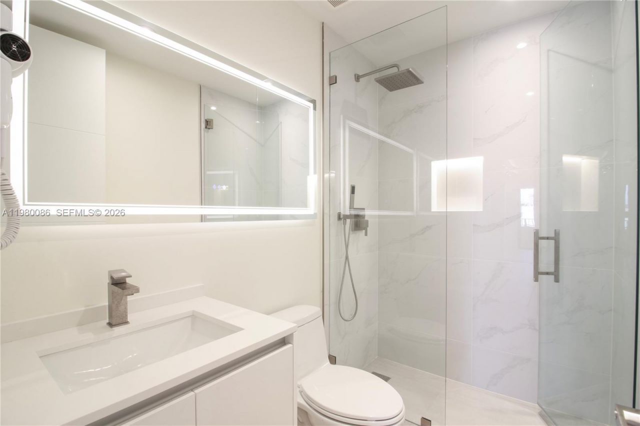 151 Crandon Blvd, Unit 540, Key Biscayne, FL 33149 Photo