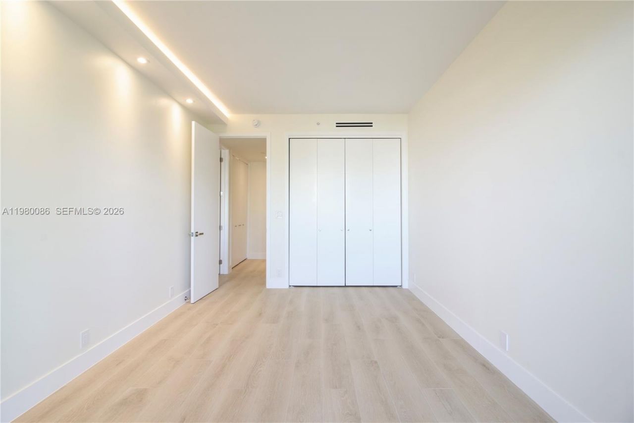 151 Crandon Blvd, Unit 540, Key Biscayne, FL 33149 Photo