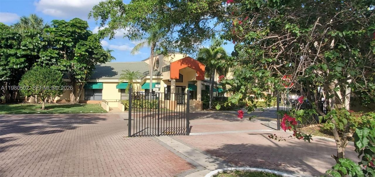 9999 Summerbreeze Dr , Unit 904, Sunrise, FL 33322 Photo