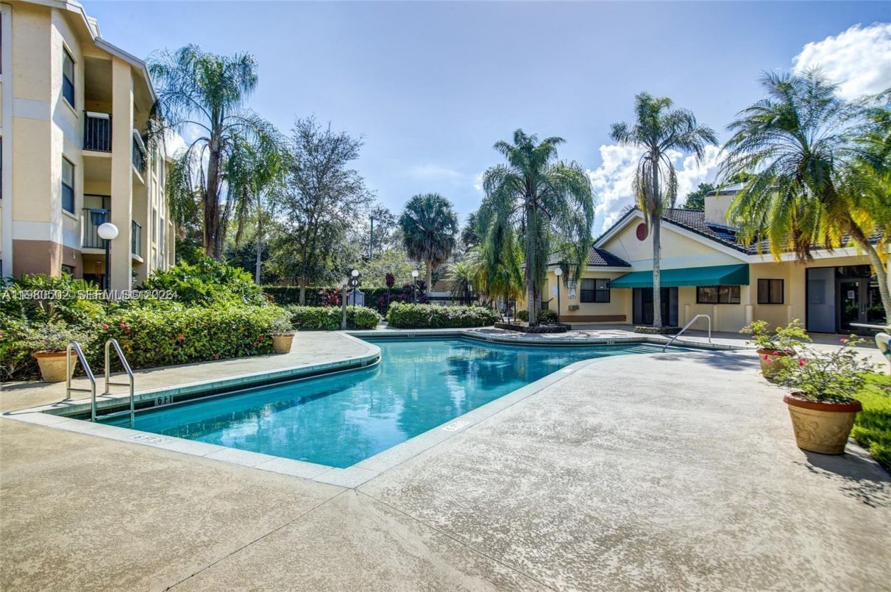 9999 Summerbreeze Dr , Unit 904, Sunrise, FL 33322 Photo