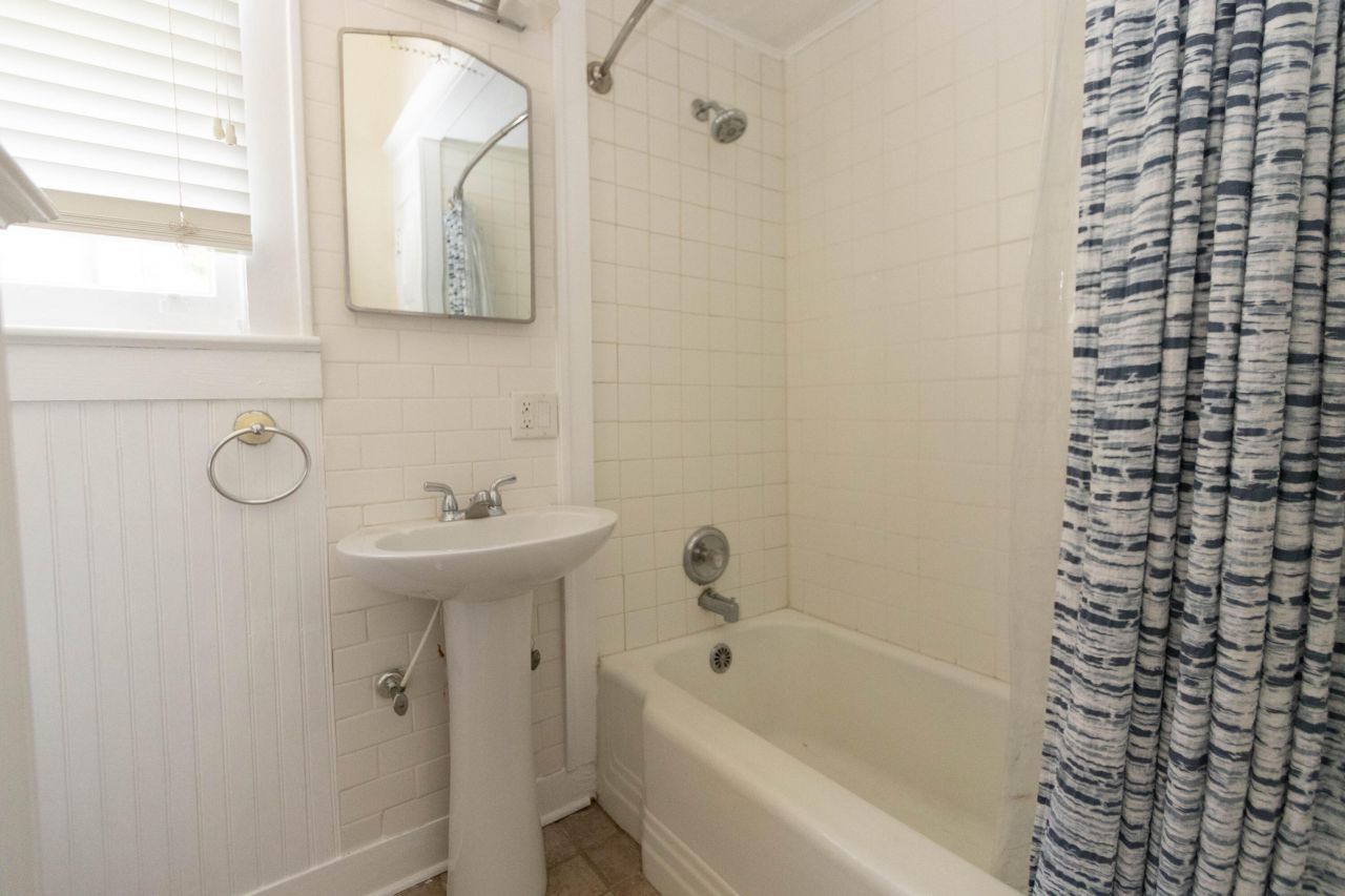 64 Smith Street Photo 10