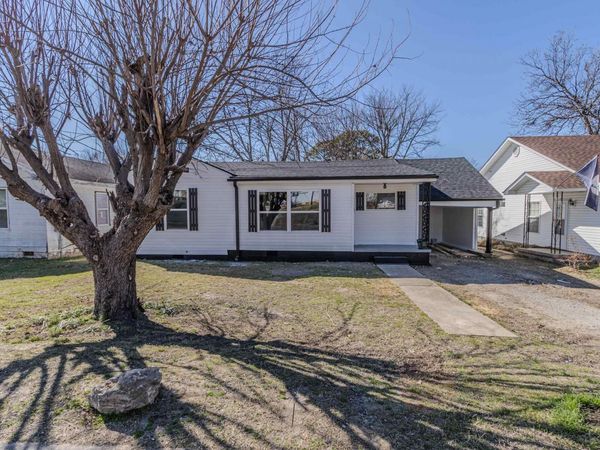 620 N 6th Street , Paragould, AR 72450