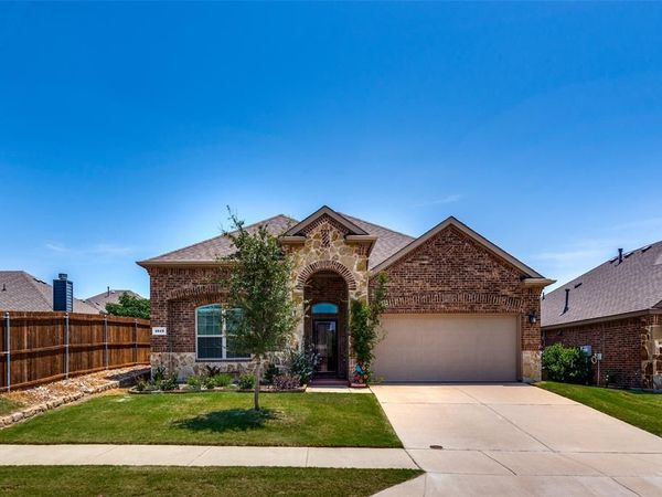 1913 Lake Wood Trail , Little Elm, TX 75068
