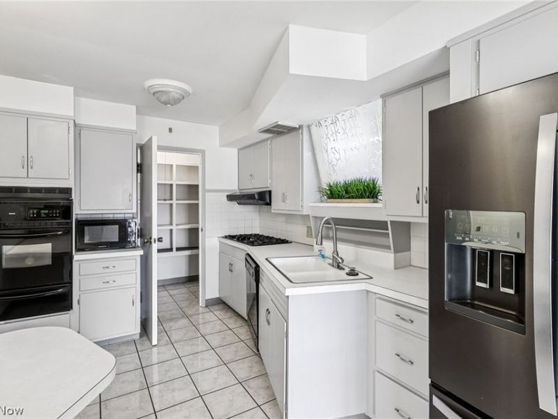 275 N Portage Path, Unit 7g, Akron, OH 44303 Photo 11