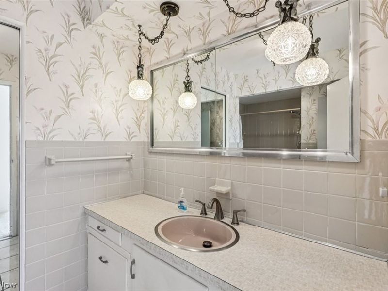 275 N Portage Path, Unit 7g, Akron, OH 44303 Photo 15