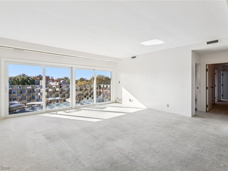 275 N Portage Path, Unit 7g, Akron, OH 44303 Photo 8