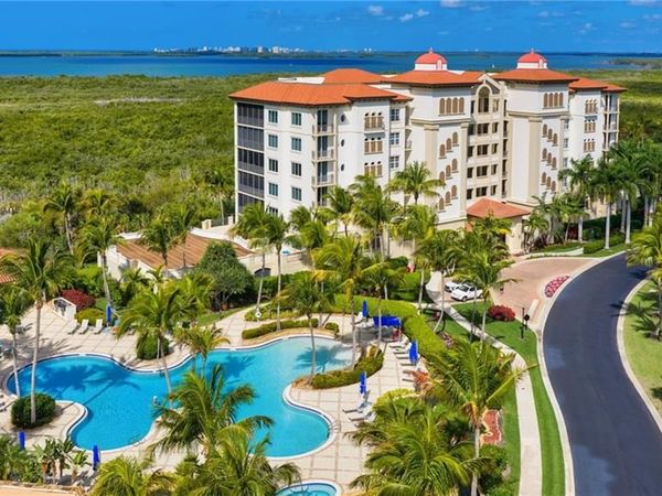 24011 Via Castella DR, Unit 2201, BONITA SPRINGS, FL 34134