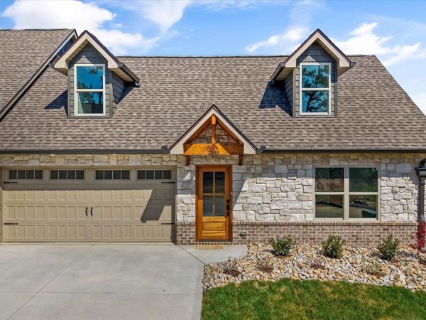 7553 RIDGE HOLLOW Way, Knoxville, TN 37924