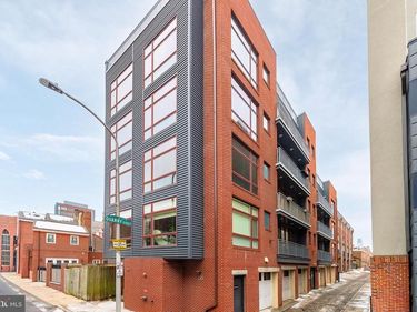 138 40 N FRONT STREET, Unit 3F, PHILADELPHIA, PA 19106