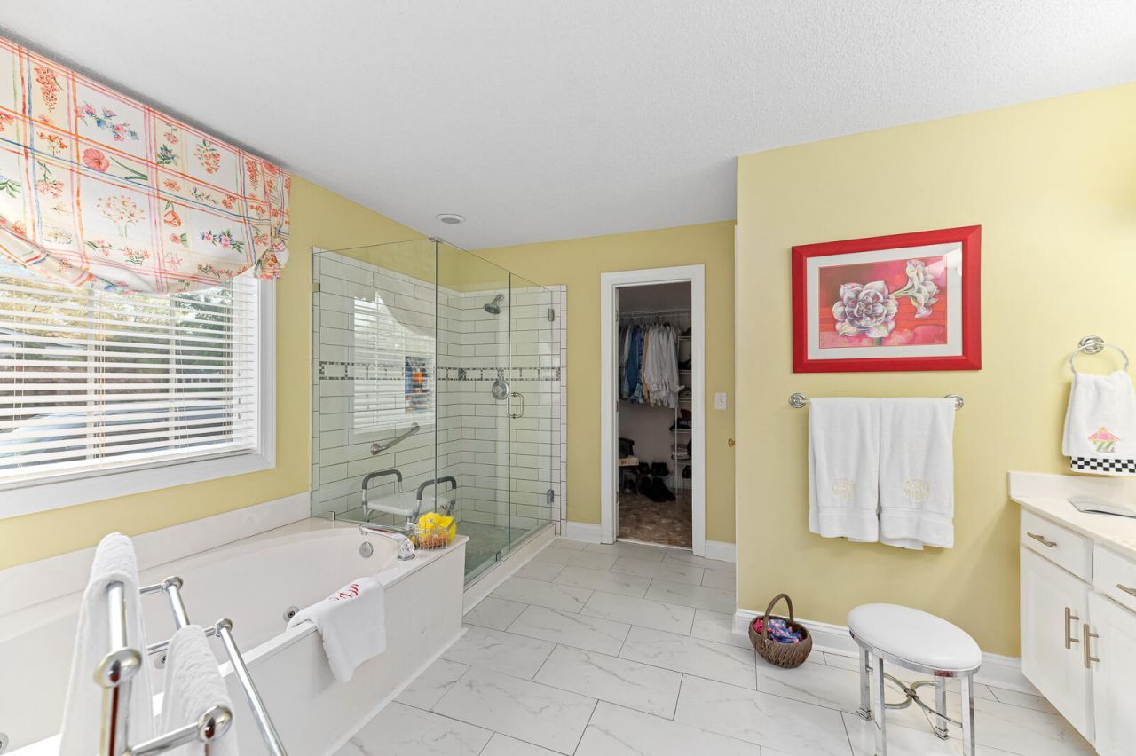 5472 Clearview Drive Photo 17