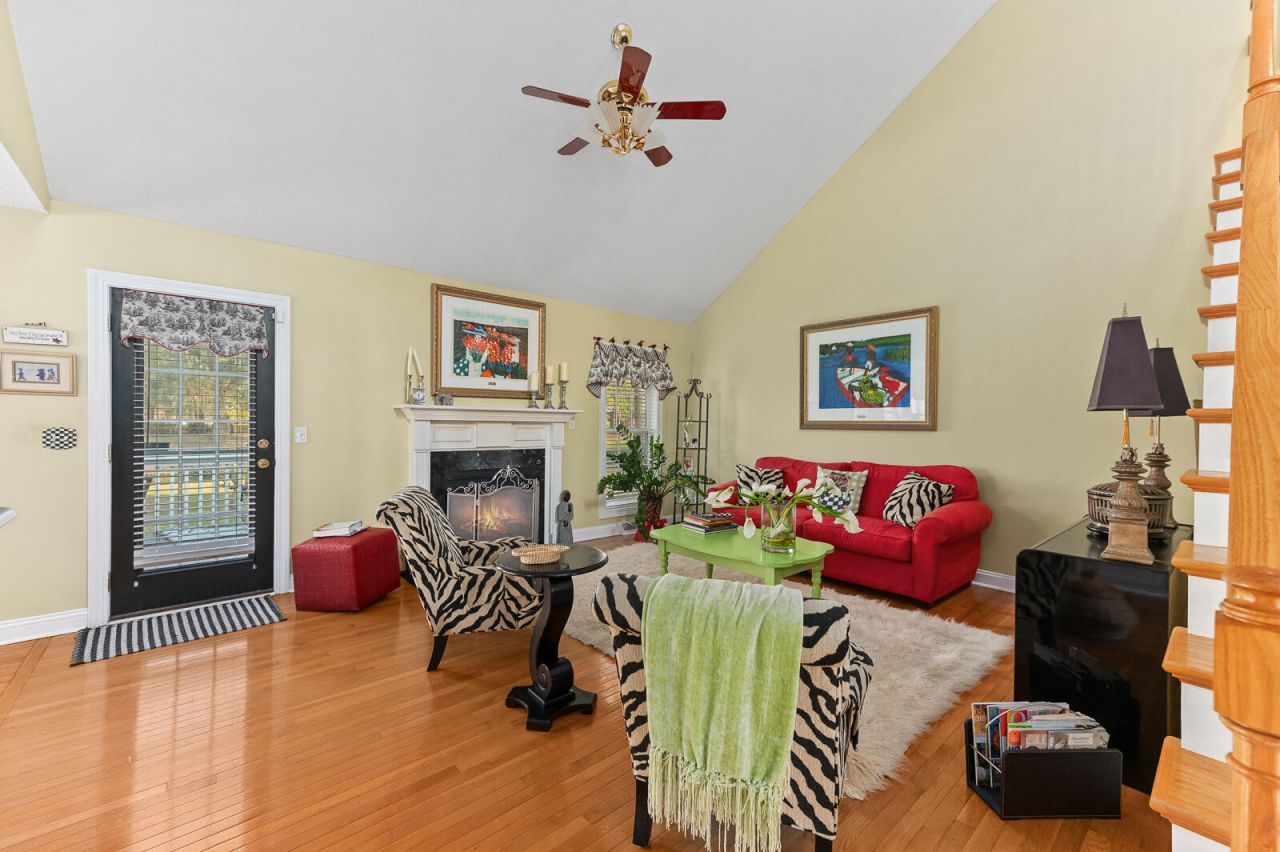 5472 Clearview Drive Photo 8