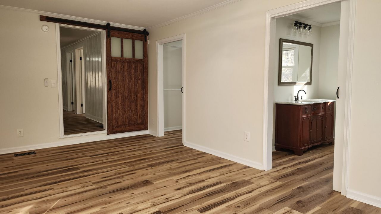 93 Deepwater Avenue Photo 16