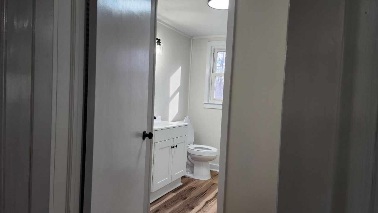 93 Deepwater Avenue Photo 26