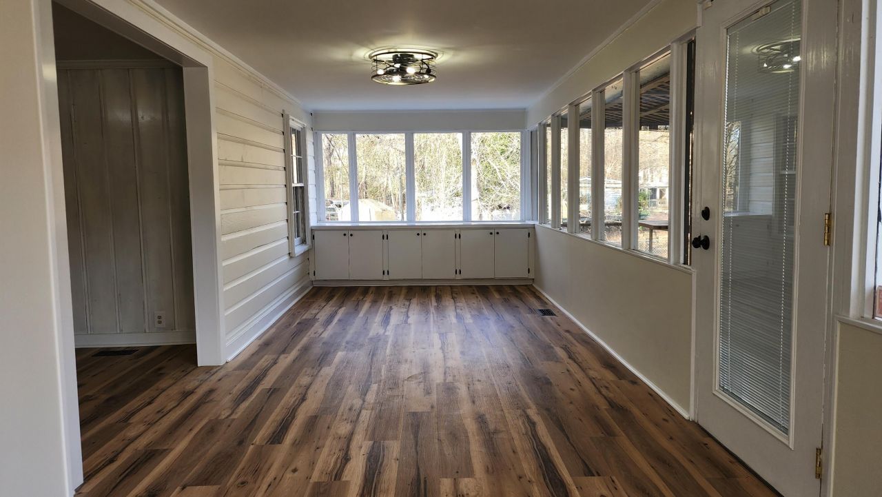 93 Deepwater Avenue Photo 35