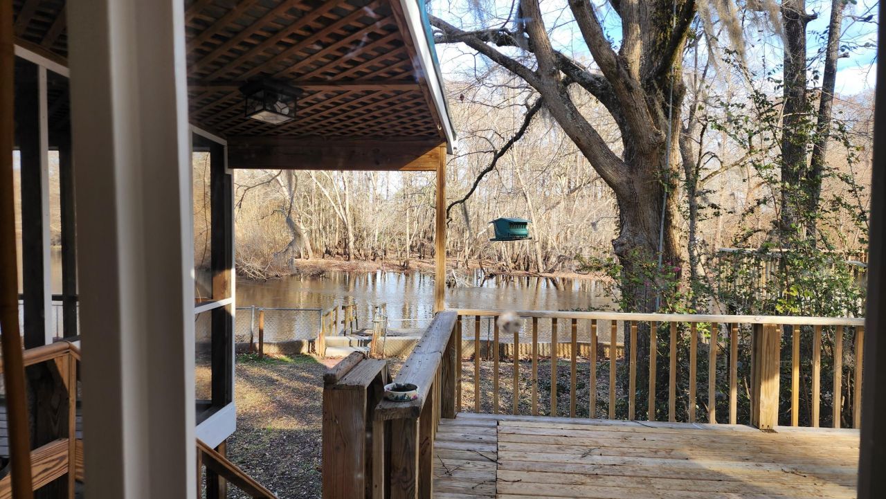 93 Deepwater Avenue Photo 36