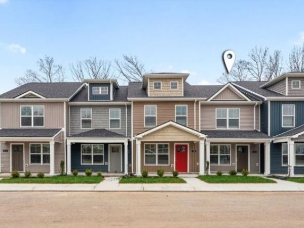 115 Quarry Point Dr , Clarksville, TN 37043