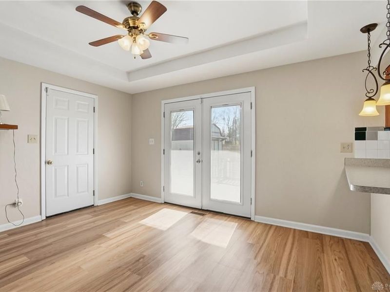 3129 E High Street, Springfield Township, OH 45505 Photo 12