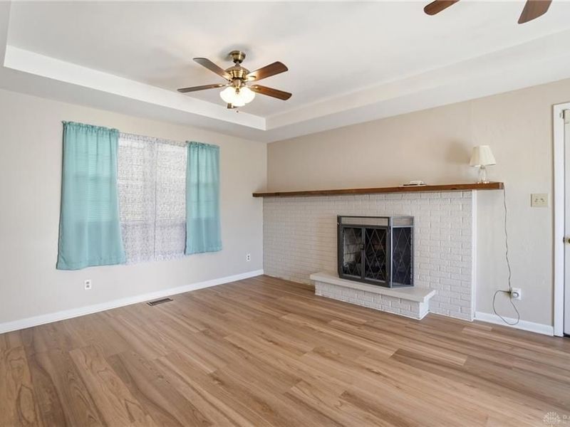 3129 E High Street, Springfield Township, OH 45505 Photo 9