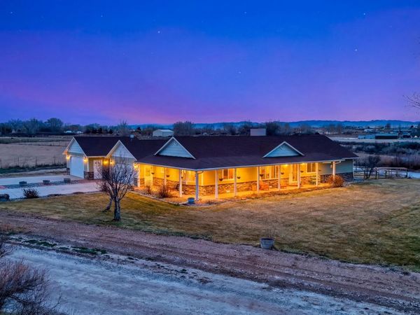 1392 M 1/4 Road, Loma, CO 81524