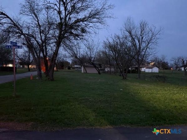 1004 E Downs Avenue , Temple, TX 76501