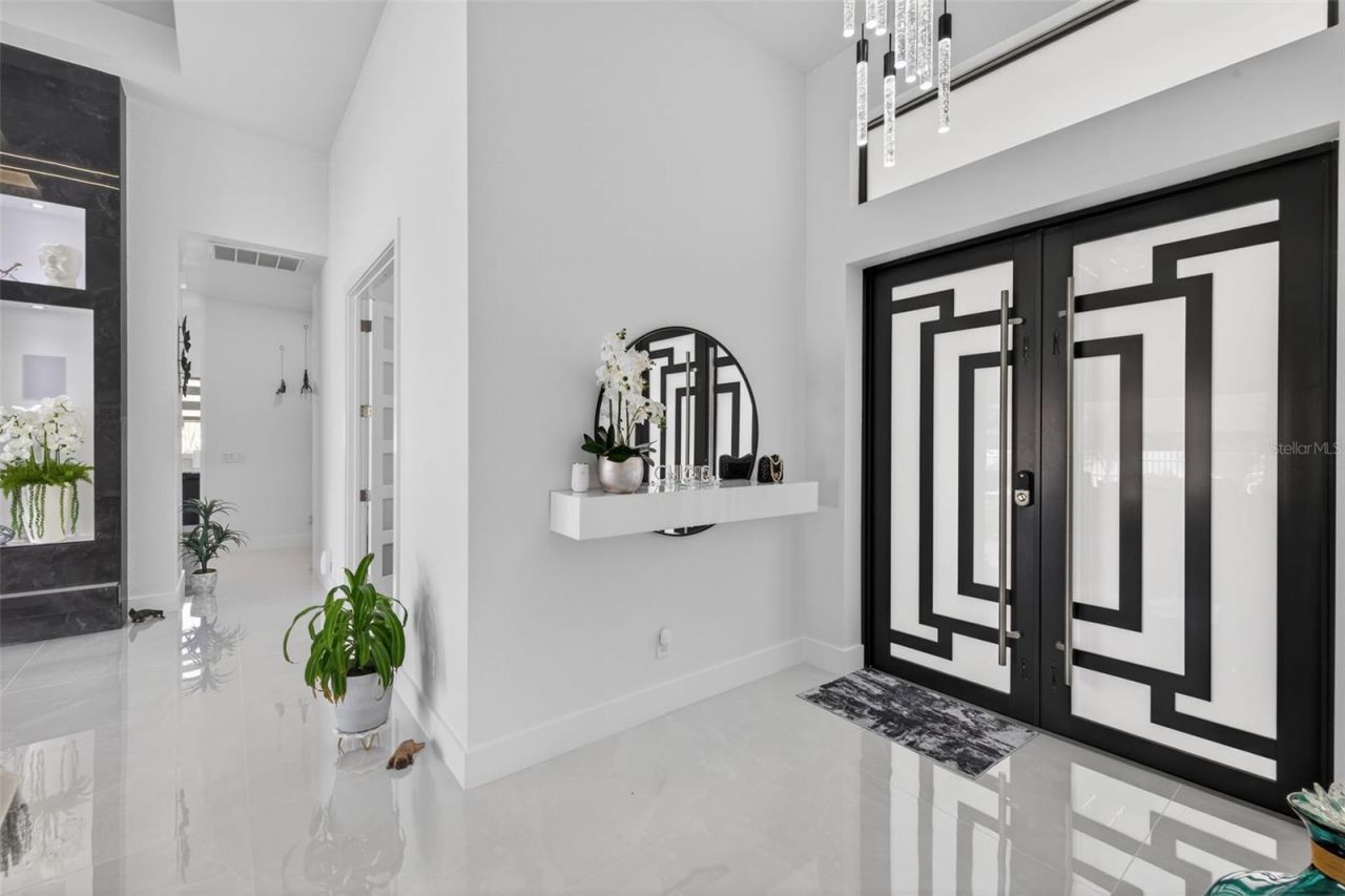 523 SW 23rd Street, Cape Coral, FL 33991 Photo