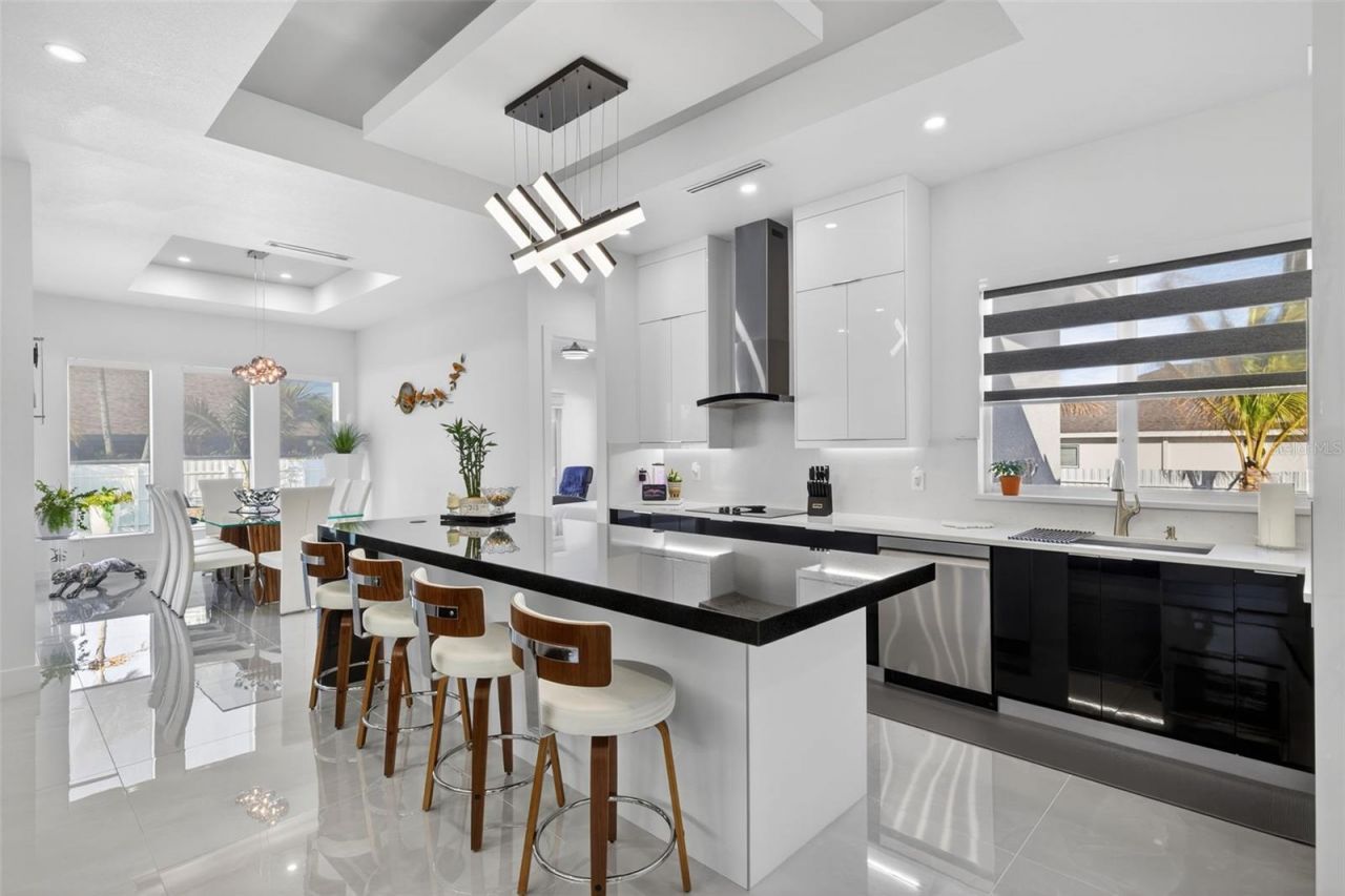 523 SW 23rd Street, Cape Coral, FL 33991 Photo