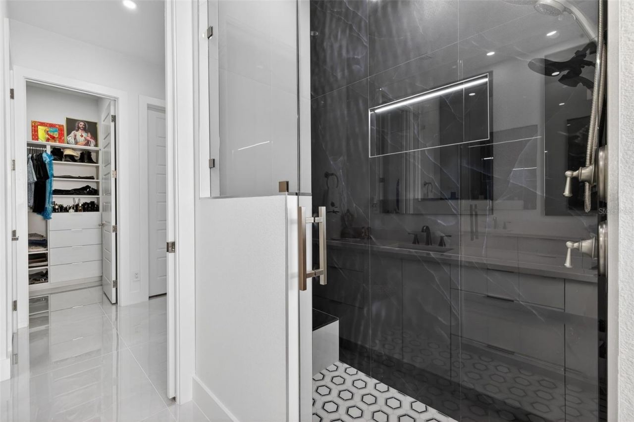 523 SW 23rd Street, Cape Coral, FL 33991 Photo