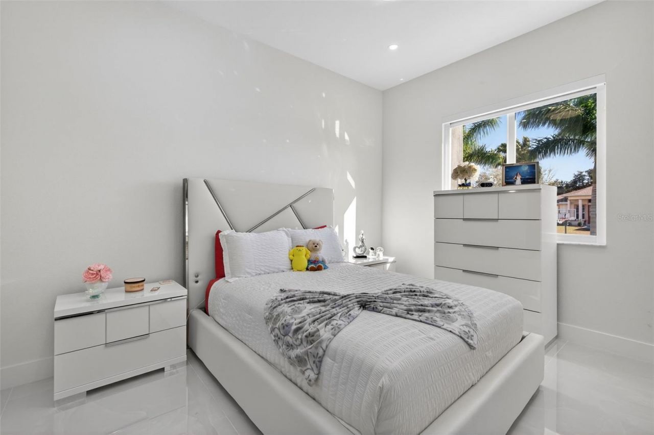 523 SW 23rd Street, Cape Coral, FL 33991 Photo