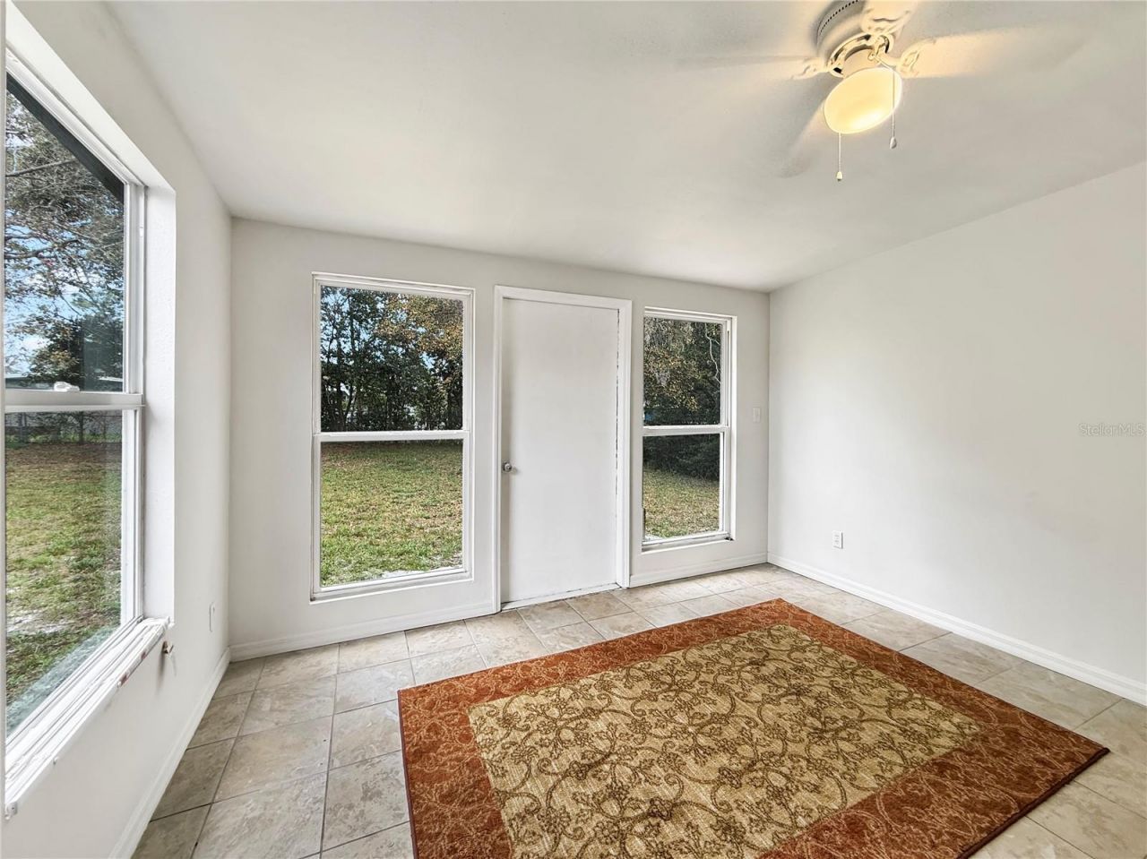 889 W Village Drive , Deltona, FL 32725 Photo