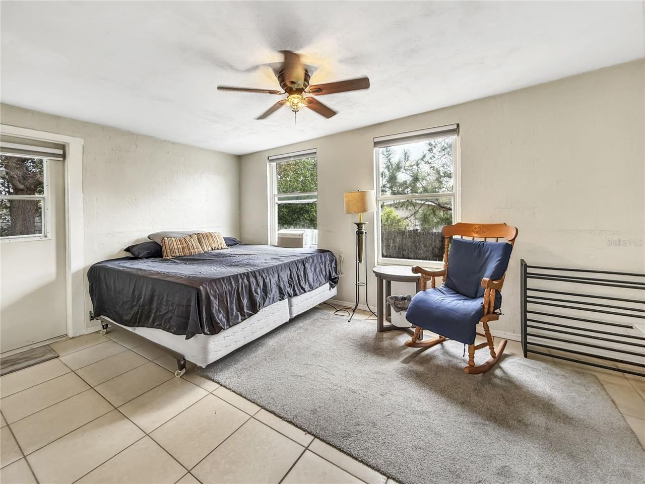 889 W Village Drive , Deltona, FL 32725 Photo