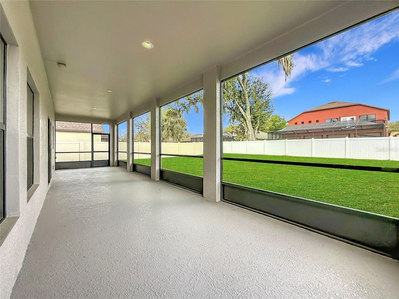 313 Oak Landing Drive , Mulberry, FL 33860 Photo