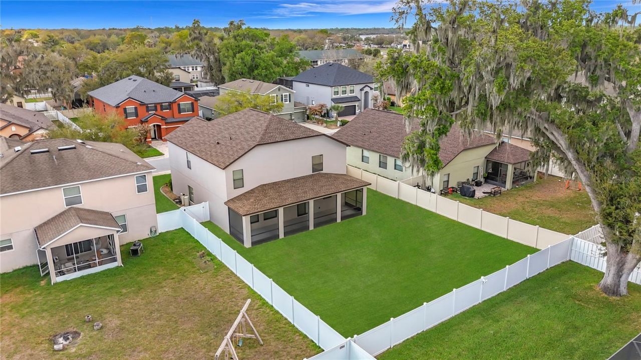 313 Oak Landing Drive, Mulberry, FL 33860 Photo