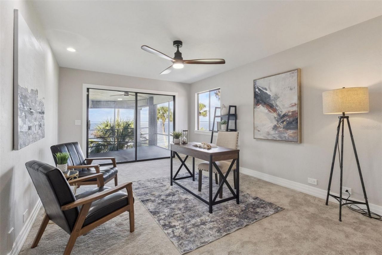 303 Waterwood Drive, Yalaha, FL 34797 Photo