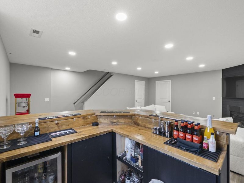 6242 Needletail Road, Unit 33, Columbus, OH 43230 Photo 32